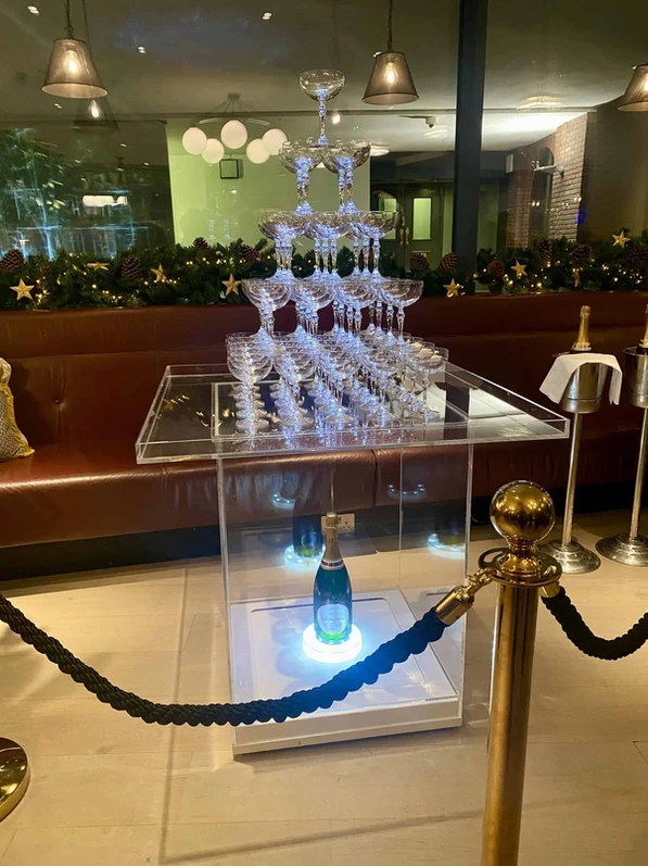 Champagne tower for all events